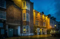 The Golden Fleece Hotel, Thirsk, North Yorkshire Hotels in Boltby