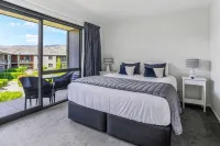 Central Park Apartments - Apartments