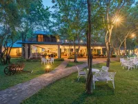 Kassapa Lions Rock Hotels in Matale