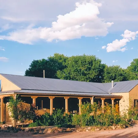 Abiquiu Inn