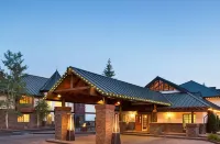 Postmarc Hotel and Spa Suites