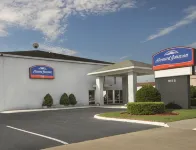 Howard Johnson by Wyndham Virginia Beach Отели в г. Вирджиния-Бич