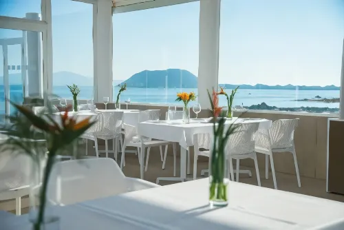 Hotel Boutique Tao Caleta Mar - วิวทะเล