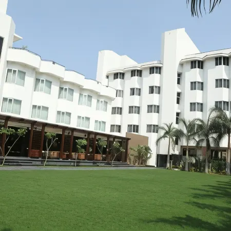 Hotel Express Residency Vadodara