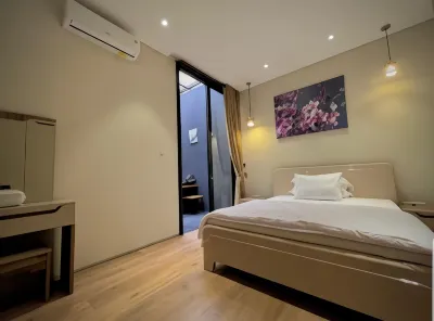 Agin Villa-Penginapan Villa Batu-KP19B Hotell i Desa Beji