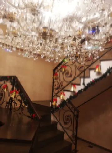 Monarsh Hotel Hotels in Gubkinskiy