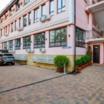 Chaikovskiy Hotel di 
