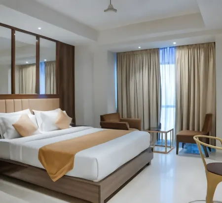 The Shiv Grand Отели в г. Гандхидхам