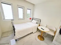 Ganghwa Island Eunha Santorini Pool Villa Pension