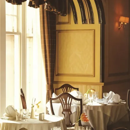 Mansion House Hotel