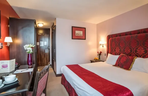 沃爾索爾地鐵旅館