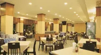 拉差布里西方大酒店