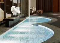 2 Queen Beds Designer Suite Branz BSD | Parking | - Pool
