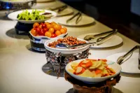 Nuojin Hotel - servizio colazione