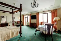 Lakeside Manor Hotel โรงแรมใน