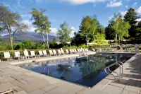 Topnotch Resort - Pools