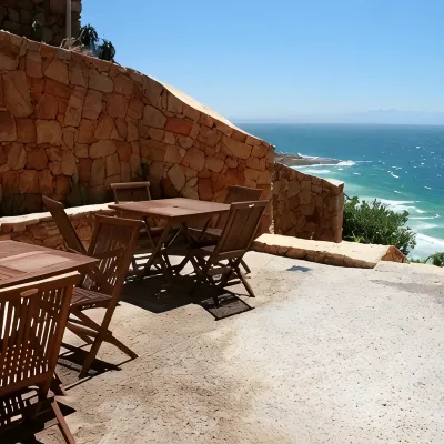 Simon’s Town Guest House Hotels near Harbour Bay Mall