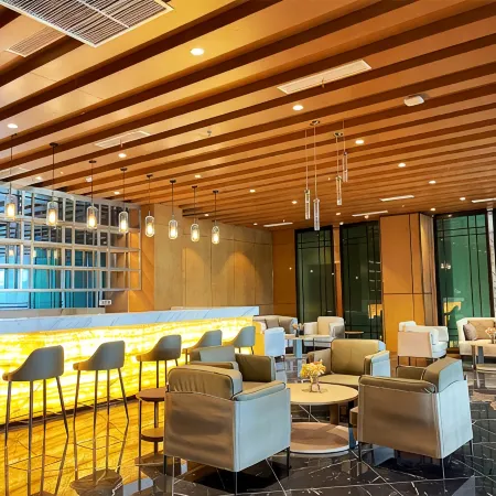 Yancheng Nanyang International Airport Jinling Jialong Hotel