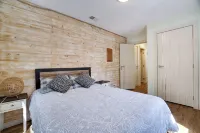 Cozy 2-bedroom apartment Tannersville Minutes from Camelback Mountain - Poconos - balcony