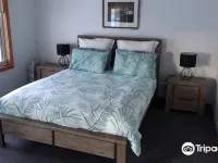 Penguin Beachfront Apartments Ξενοδοχεία στην πόλη Penguin