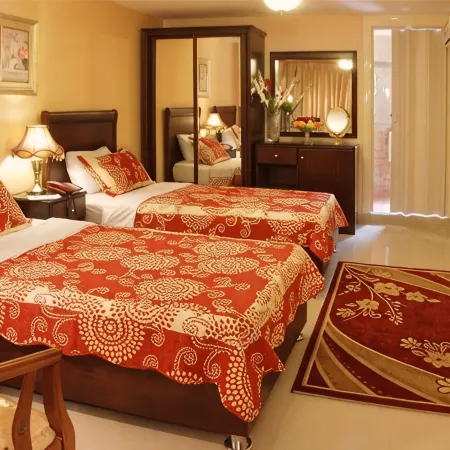 Jardaneh Hotel