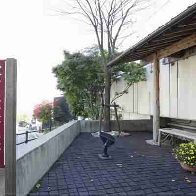 Kounkan Hotel Exterior