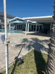 Spacious 4-bedroom house in beautiful Hernando Beach with WiFi, pool, sleeps 8 - Uima-altaat