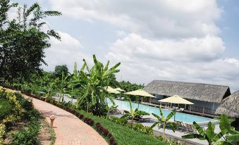 Mekong Riverside Boutique Resort & Spa