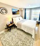 180° Space Needle, Downtown, Lake, Mountains, Modern Luxury, EV Charger - Jacuzzi
