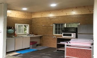 Brook-View Eco-Farm