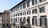 Nove Guest House - New