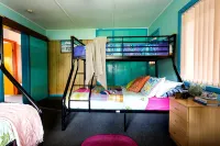 Nature Lovers: Snowy Cottage Escape! Book Direct