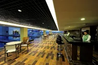 Ming Garden Hotel - bars