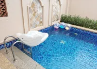 Sanya Haitangwan single-family pool villa - Виллы