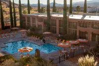 Courtyard Page at Lake Powell - piscine