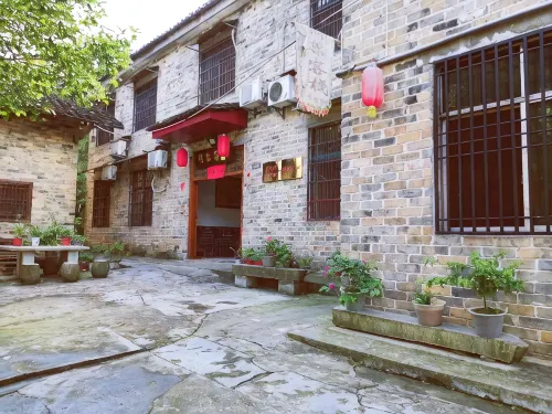 Yueyang County Tongle Chinese Inn - servizio colazione