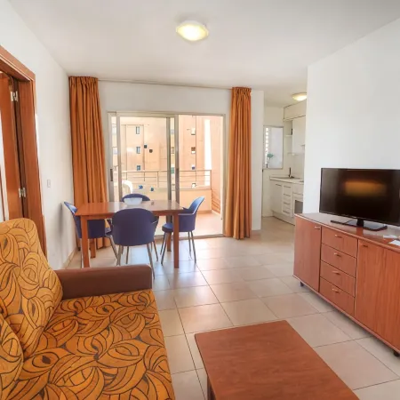 Aparthotel Bcl Levante Lux