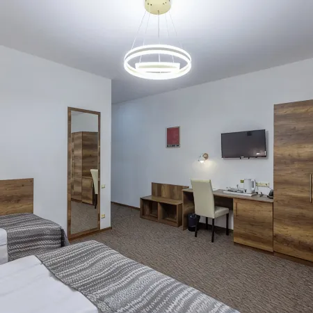 Alliance Hotel