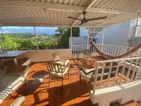 Lucky Luquillo's 100% Solar Beach & El Yunque Rainforest Retreat - Homestays