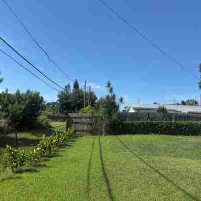 Charming 2-bedroom house with dock, AC, & Wifi. Enjoy kayaking2 min from beach Hotel Exterior