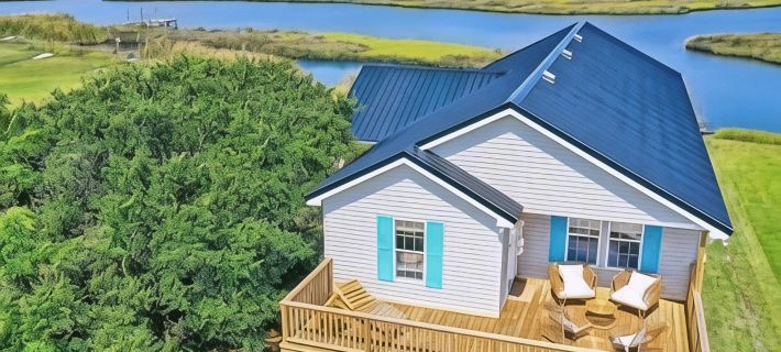 Sunset Sound Cottage -Waterfront with Sweeping Sound Views -2 Min Walk to Beach Hotels in Onslow County