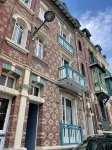 Cocoon for 2, Mers les Bains, sea view from balcony. Colorful, bright, welcoming. - Sea View