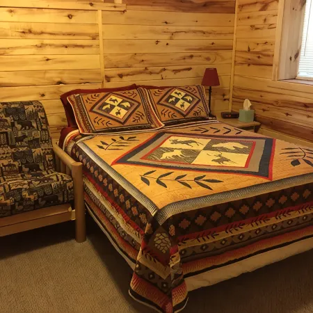 Montana's Yellowstone Bear Den- Small/Simple Efficiency Apartment