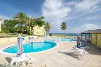 JamaicaTime Driftwood Sea Palms · Ultimate 3Br Condo Ocho Rios Beach Front Pool - Kolam Renang