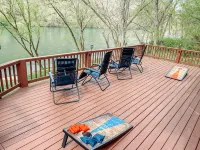 On Beautiful White River, Minutes from Sylamore Creek and Blanchard Springs