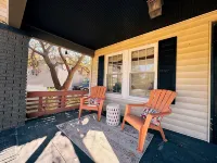 Charming 3-bedroom house near Downtown Tulsa off of Route 66 - Jacuzzi