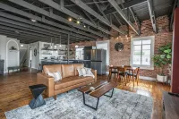 Local Charm Meets Modern Luxury in the North Texas Hill Country - 1.5hrs to DFW! - 4-Star