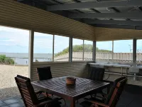 Hideaway Tom's on the Mundoo Channel Hotels in Goolwa