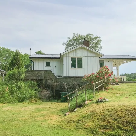 15 minutes from the sea | home office | Families | Hiking | Nature