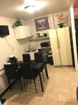 Convenient and clean studio near the beach and Newport. - 3-Star